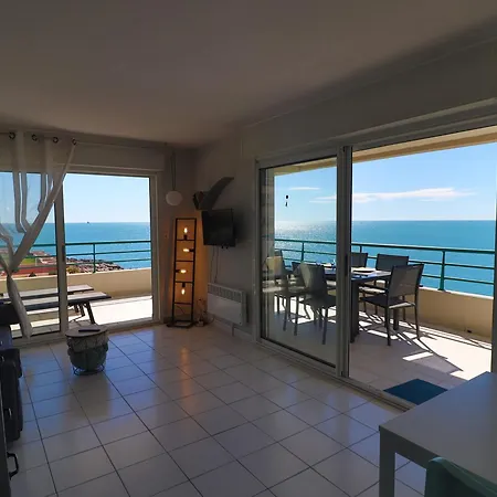 Apartment Spacieux T3 Avec Terrasse Panoramique, Vue Sur Mer, A 100m De La - - Fr-1-472a-240 *